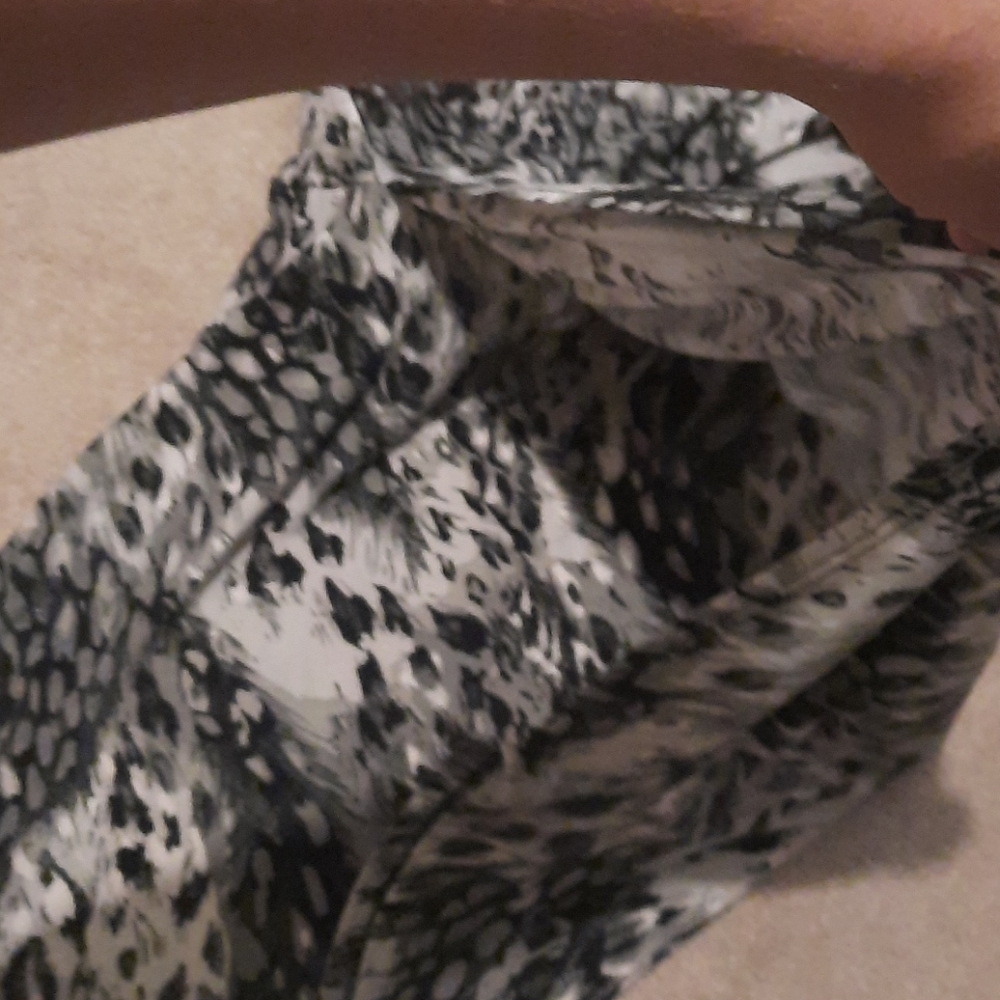 Dress‎ - Picture 6 of 6